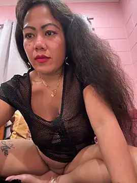 Lindarossyta online show from November 2, 11:32 pm