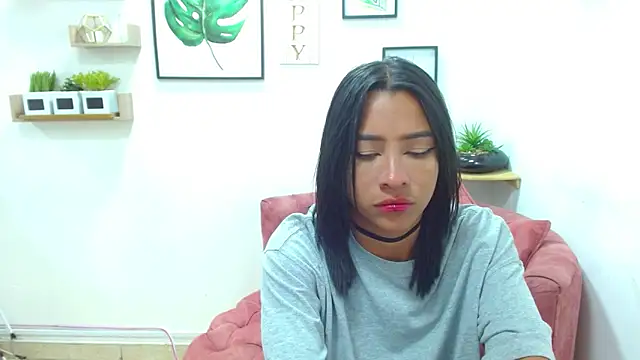 Aliciacute   online show from February 20, 5:15 pm