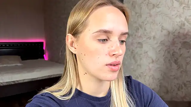 ElisabetLorney online show from October 21, 7:52 am