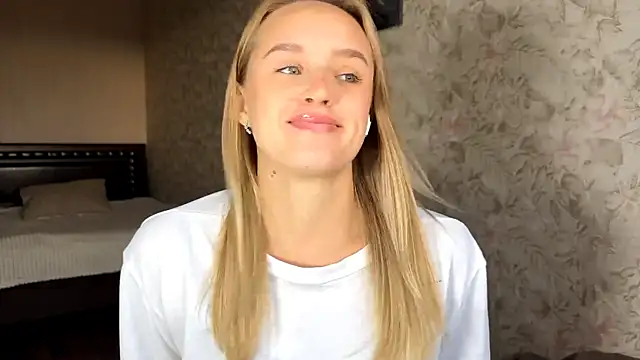 Snapshot of ElisabetLorney chatting on September 23, 7:59 am ElisabetLorney online show from September 23, 7:59 am