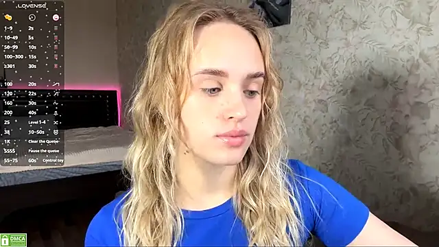 ElisabetLorney online show from November 11, 8:09 am