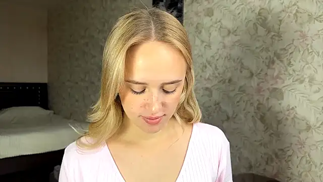 Snapshot of ElisabetLorney chatting on September 20, 7:13 am ElisabetLorney online show from September 20, 7:13 am