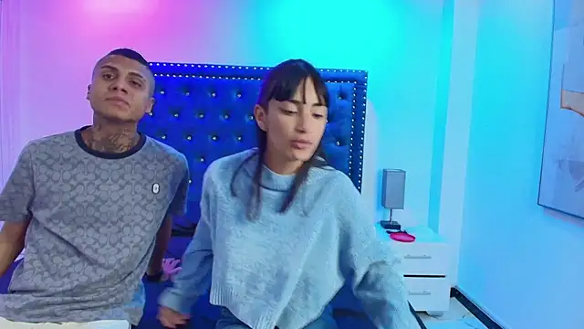 Damian and roxanne online show from October 6, 12:39 pm