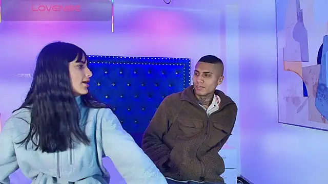 Damian and roxanne online show from February 25, 12:38 pm