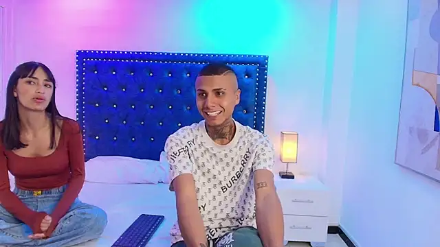 Damian and roxanne online show from October 5, 12:40 pm