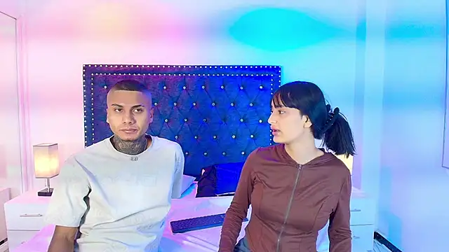 Damian and roxanne online show from April 10, 12:34 pm