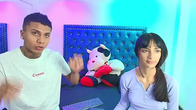 Damian and roxanne online show from September 19, 11:58 am