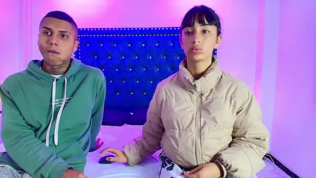 Damian and roxanne online show from January 11, 12:34 pm