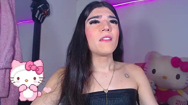 valentinat fun online show from October 18, 2:35 am