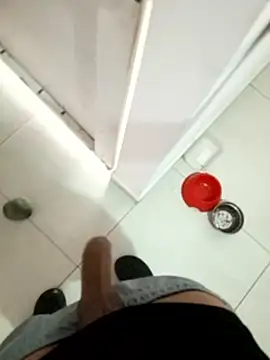 Snapshot of Alejandro92_cali chatting on November 10, 7:52 pm Alejandro92 cali online show from November 10, 7:52 pm