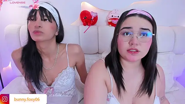 foxybunny online show from March 2, 4:24 am