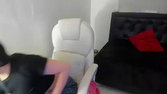 Zulema R1 online show from November 27, 2:56 am