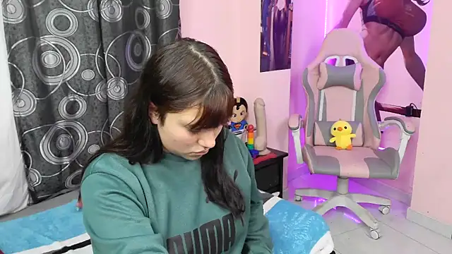 Zulema R1 online show from February 24, 3:18 am