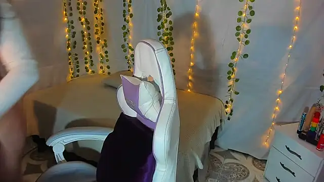 Zulema R1 online show from November 7, 4:28 am