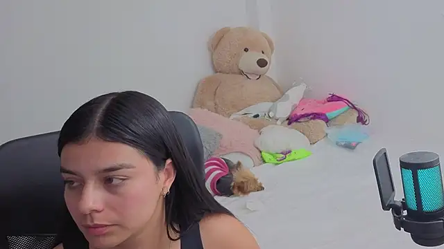 valerihouse online show from March 13, 1:54 am