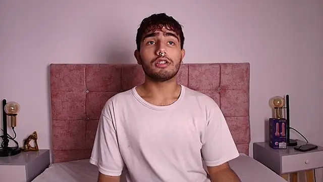 Ares Alpha online show from October 27, 6:42 pm