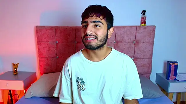 Ares Alpha online show from November 14, 7:06 pm