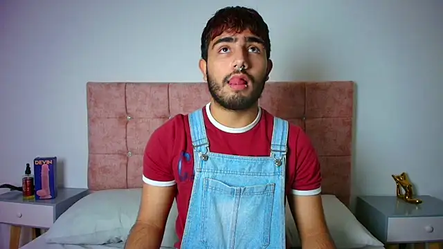 Ares Alpha online show from November 11, 6:58 pm