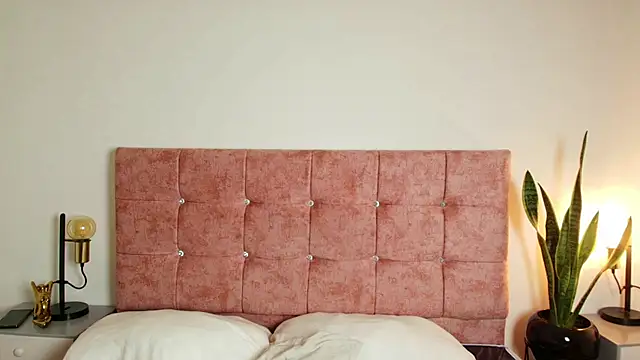 Ares Alpha online show from December 2, 7:15 pm