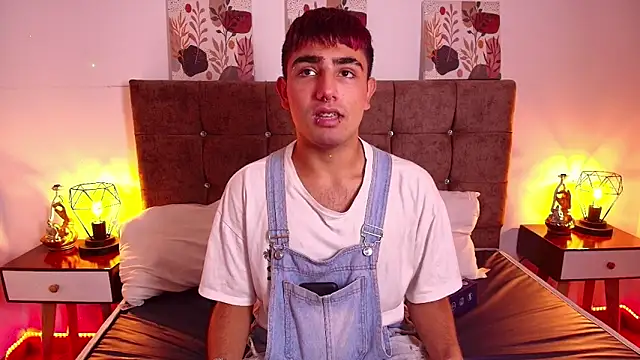 Ares Alpha online show from October 6, 7:36 pm