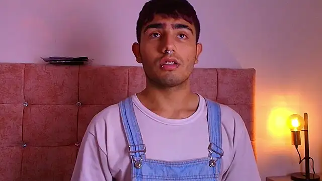 Ares Alpha online show from October 10, 7:47 pm