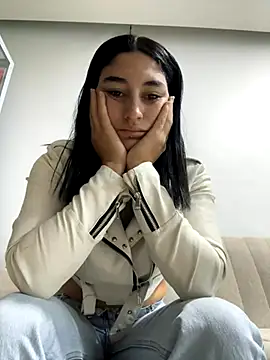 Snapshot of Scarlett_12 chatting on September 26, 11:06 am Scarlett 12 online show from September 26, 11:06 am