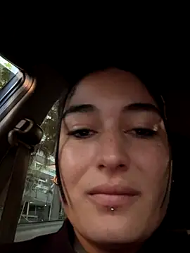 Snapshot of Scarlett_12 chatting on October 9, 11:44 am Scarlett 12 online show from October 9, 11:44 am