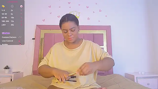 PenelopeBoobss online show from February 21, 12:01 am