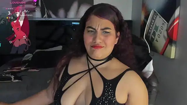 Snapshot of Sara_Bdsm_ chatting on July 18, 1:09 pm Sara Bdsm online show from July 18, 1:09 pm