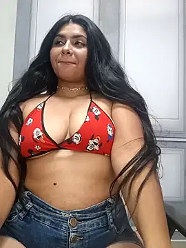 Snapshot of Scarleth_horny chatting on October 5, 10:06 am Scarleth horny online show from October 5, 10:06 am