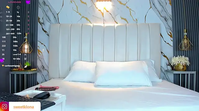 Snapshot of AariaLove chatting on November 20, 5:57 pm AariaLove online show from November 20, 5:57 pm