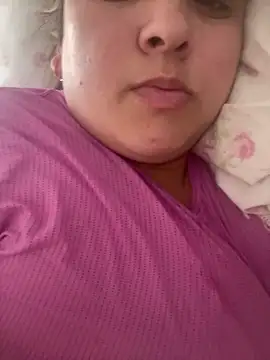Snapshot of bruna438 chatting on October 13, 1:23 pm bruna438 online show from October 13, 1:23 pm