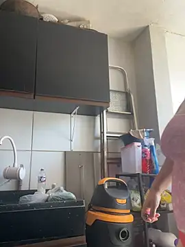 bruna438 online show from March 4, 1:52 pm