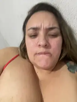 bruna438 online show from May 3, 12:49 am