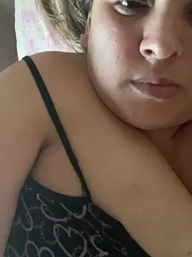 bruna438 online show from February 22, 9:38 pm