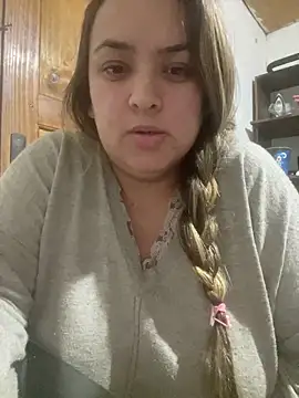 bruna438 online show from May 26, 7:17 am