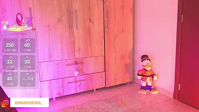 AnnaKimm online show from March 26, 10:51 pm