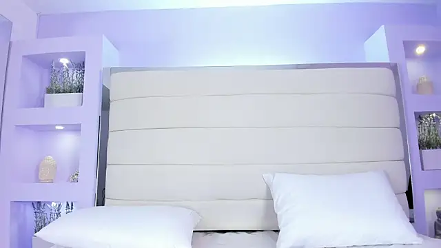 LunnaBlake online show from January 11, 4:36 pm