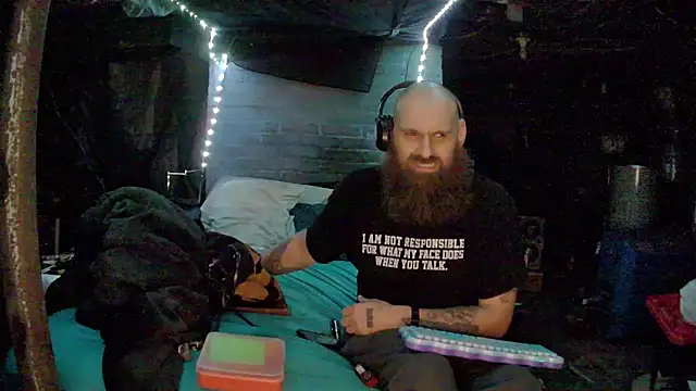 Cowboy815 online show from December 21, 2:24 am