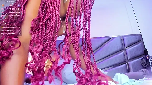 Snapshot of HannaaGates chatting on March 2, 5:08 am HannaaGates online show from March 2, 5:08 am