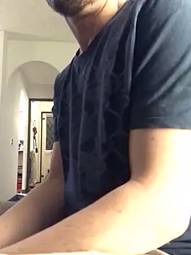 jaycoy22 online show from April 3, 9:21 pm