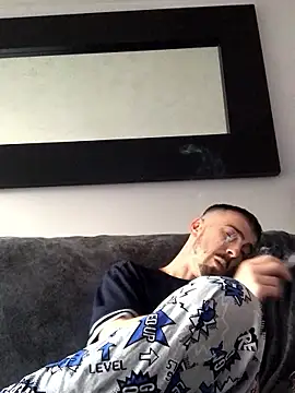 jaycoy22 online show from March 19, 5:35 pm