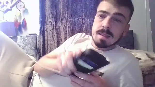 jaycoy22 online show from September 21, 1:49 pm