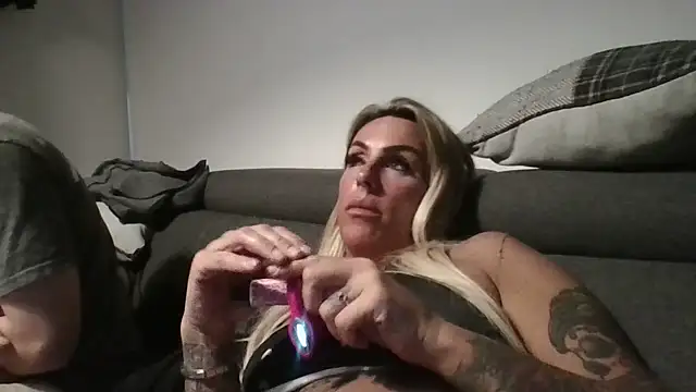 jaycoy22 online show from September 13, 9:04 pm