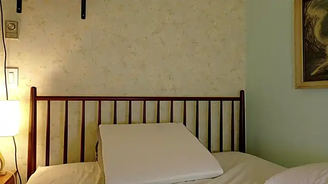 sicklitgirl online show from October 9, 6:25 am