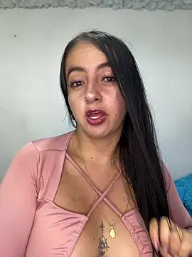 Snapshot of salo-rousee chatting on July 11, 11:16 pm salo-rousee online show from July 11, 11:16 pm