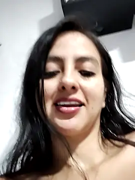 Snapshot of salo-rousee chatting on September 27, 11:44 pm salo-rousee online show from September 27, 11:44 pm