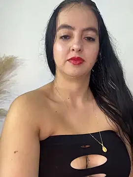 salo-rousee online show from February 5, 1:12 am