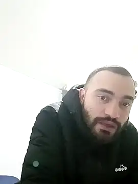 Snapshot of este_juan chatting on January 12, 2:07 am este juan online show from January 12, 2:07 am