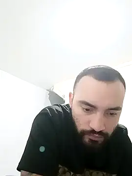 Snapshot of este_juan chatting on January 13, 2:15 am este juan online show from January 13, 2:15 am